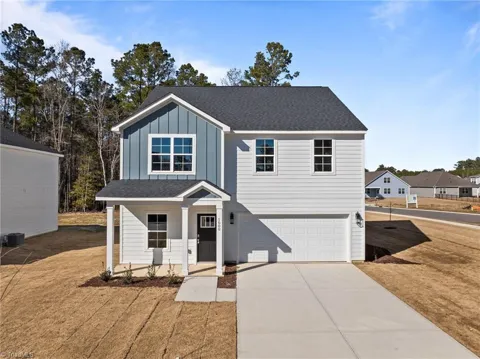 407 Pinnacle Drive