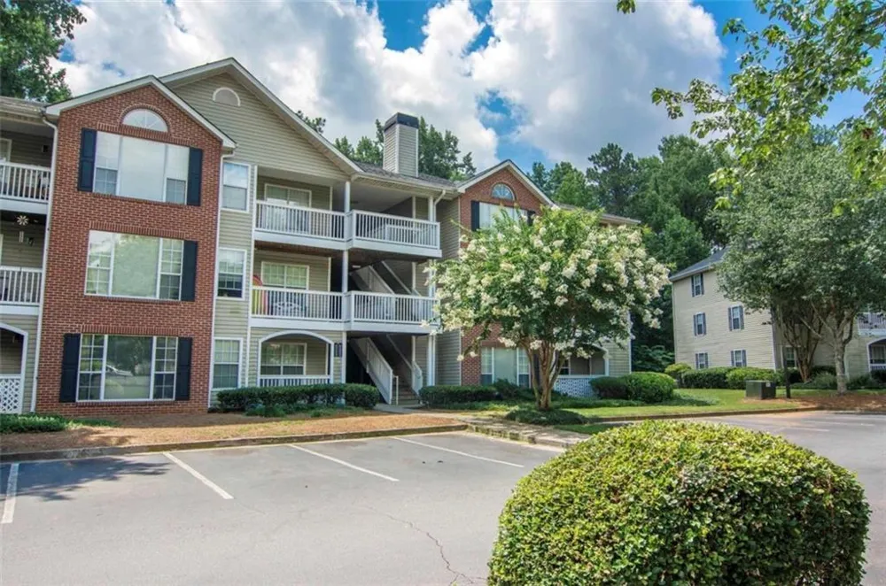 9200 Roberts Drive #4-423 Sandy Springs, GA 30350
