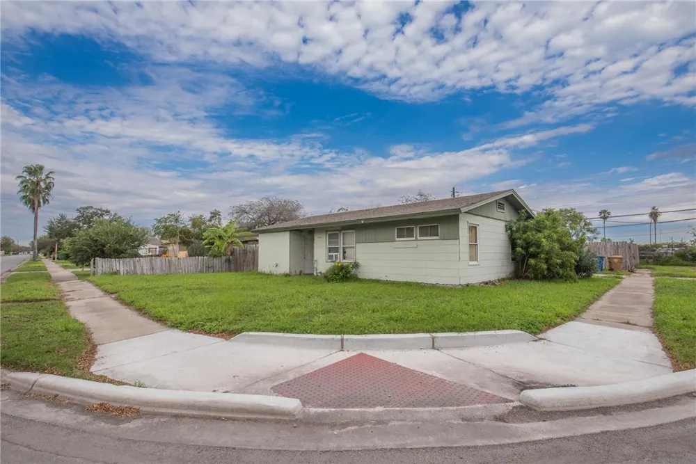 4930 Janssen Drive Corpus Christi, TX 78411