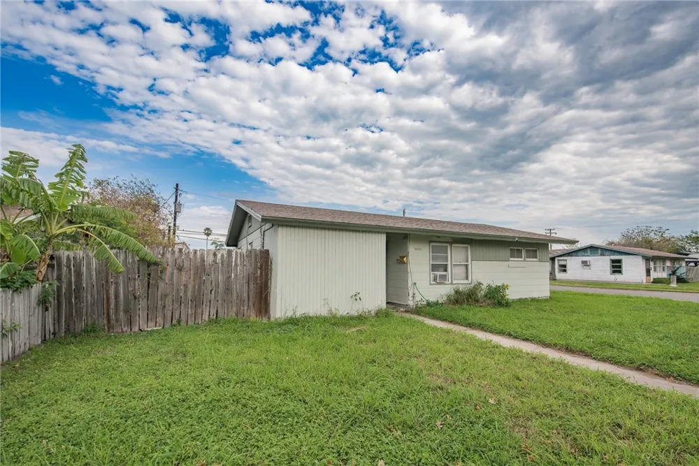 4930 Janssen Drive Corpus Christi, TX 78411