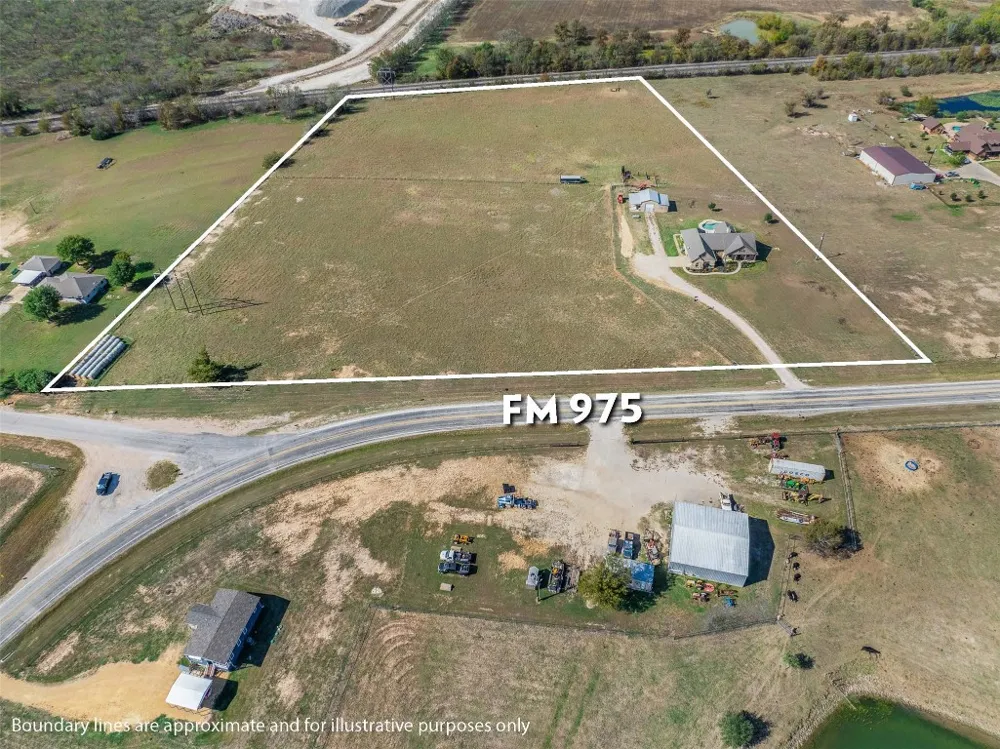 2232 FM 975 Caldwell, TX 77836