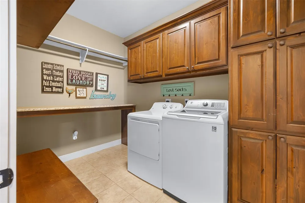 2232 Fm 975 Caldwell, TX 77836