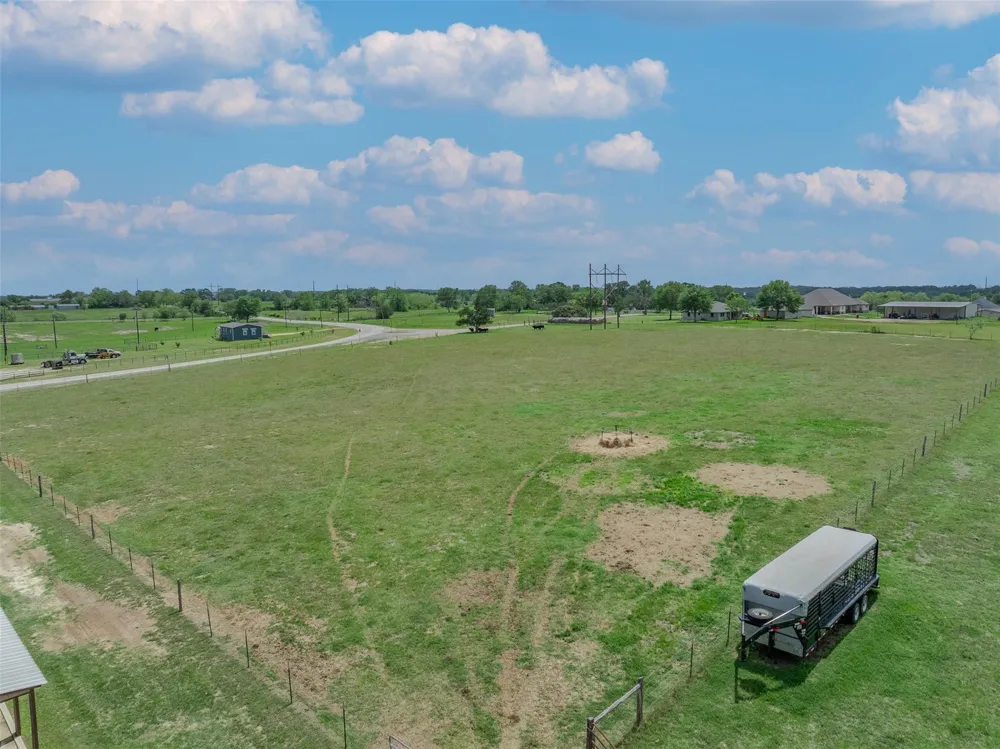 2232 Fm 975 Caldwell, TX 77836