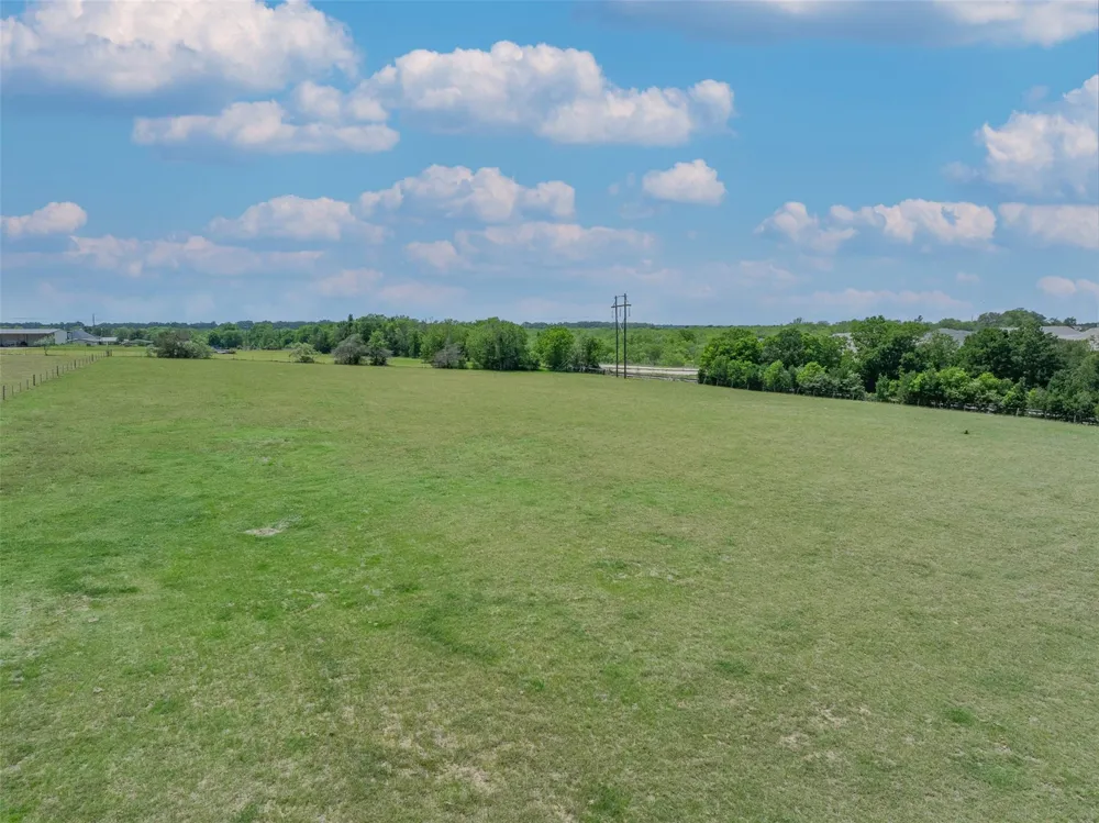 2232 Fm 975 Caldwell, TX 77836