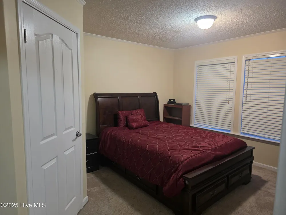 394 Bullard Pit Circle Autryville, NC 28318