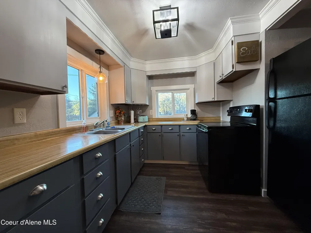 124 W Idaho Avenue Kellogg, ID 83837