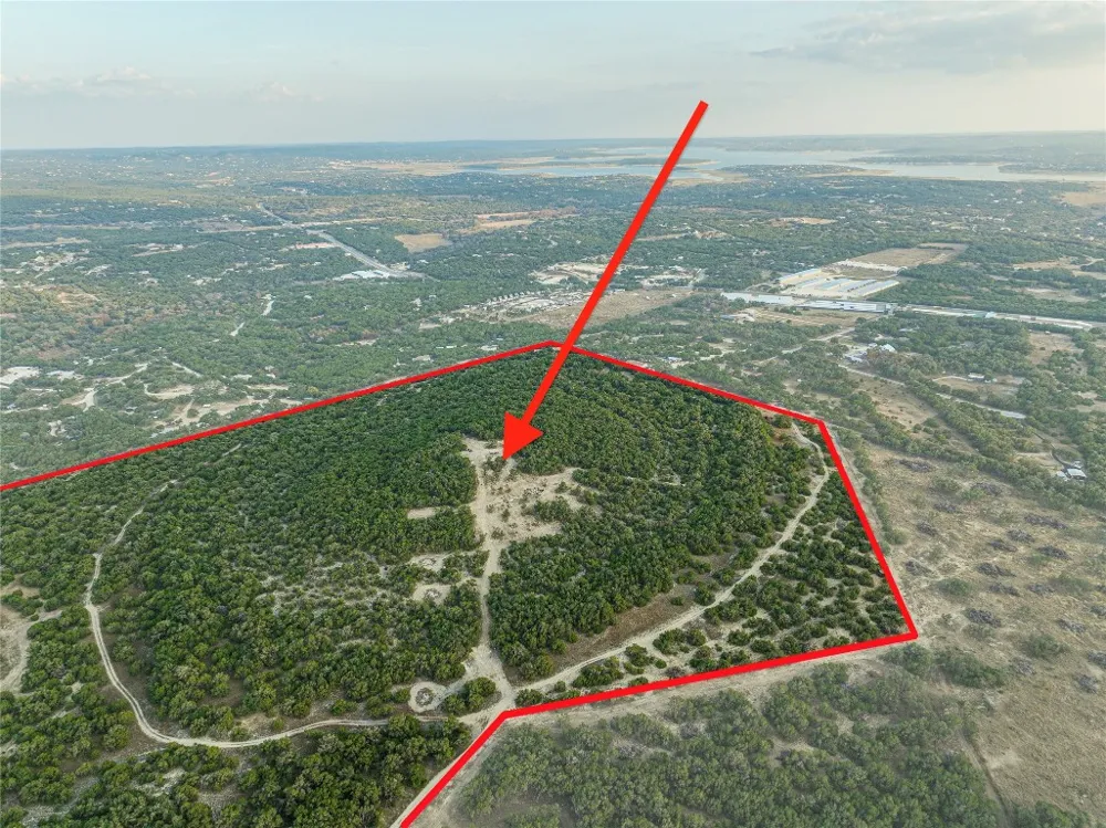 100 Cranes Mill North Road Canyon Lake, TX 78133