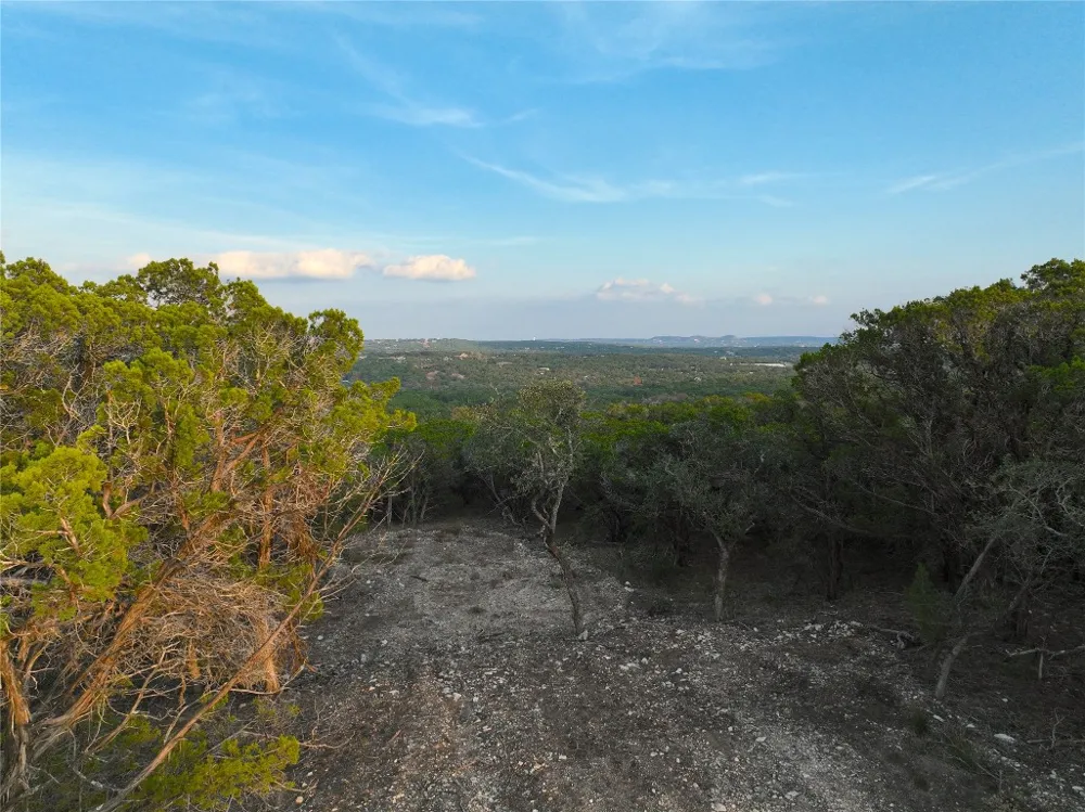 100 Cranes Mill North Road Canyon Lake, TX 78133