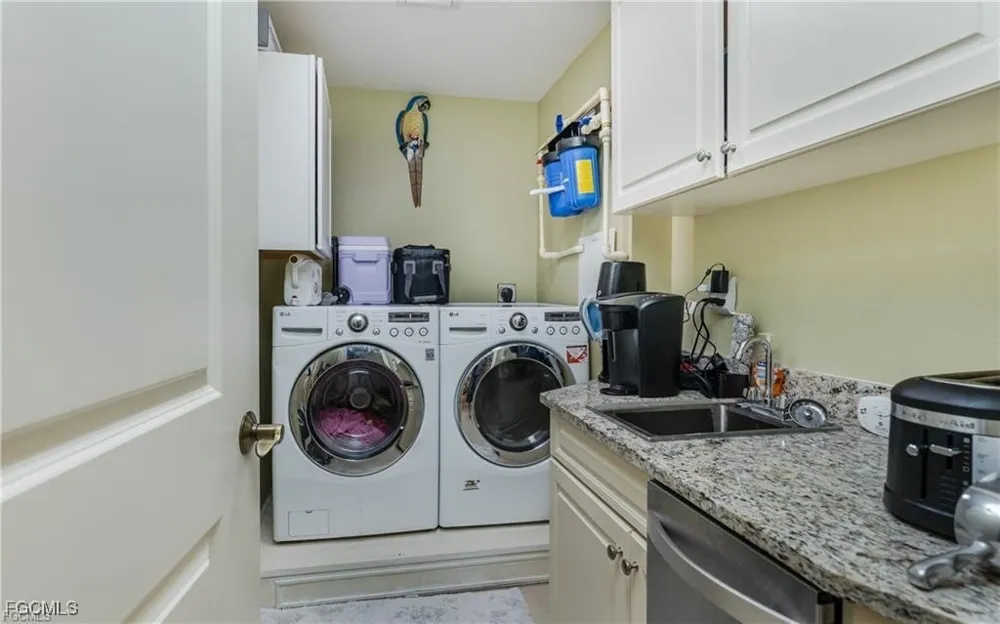 Cape Harbour Drive #105 Cape Coral, FL 33914