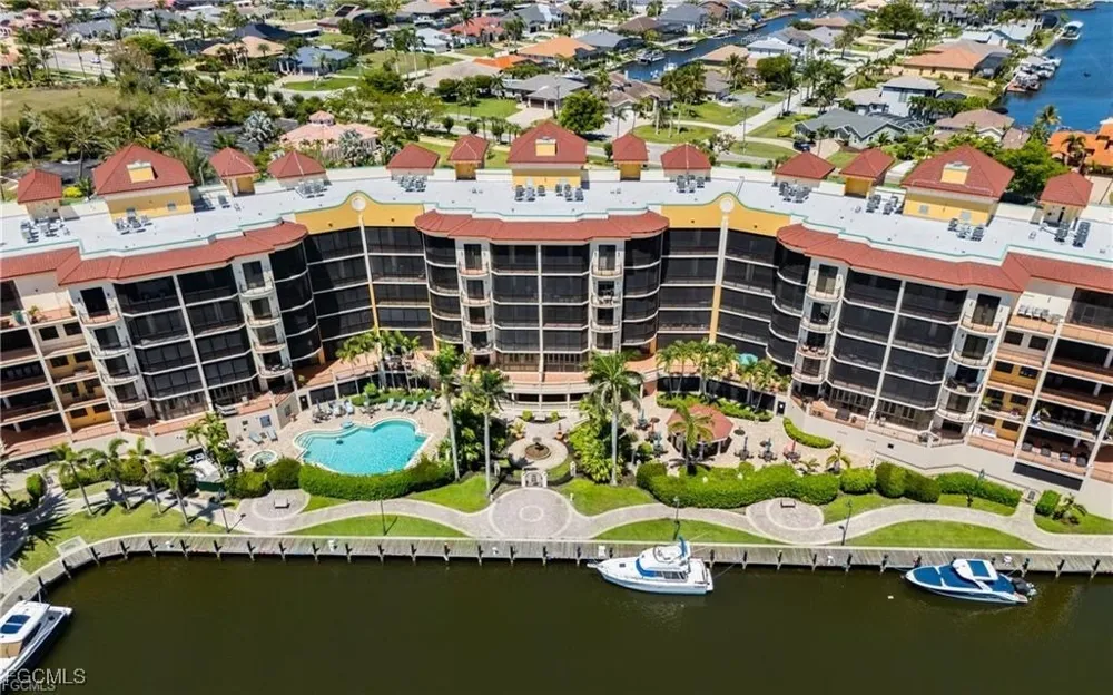 Cape Harbour Drive #105 Cape Coral, FL 33914