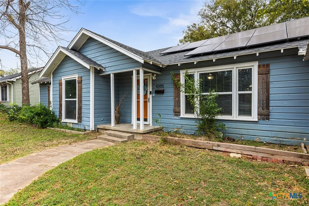 4205 Fort Avenue Waco, TX 76710