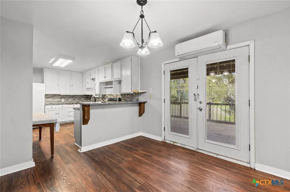 4205 Fort Avenue Waco, TX 76710
