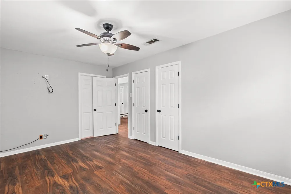 4205 Fort Avenue Waco, TX 76710