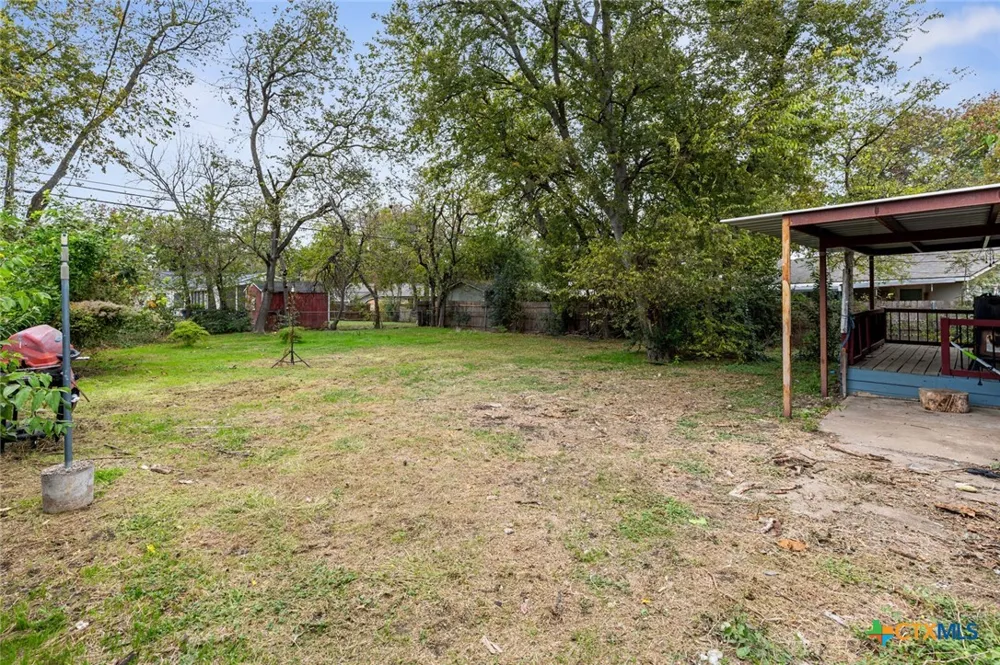 4205 Fort Avenue Waco, TX 76710