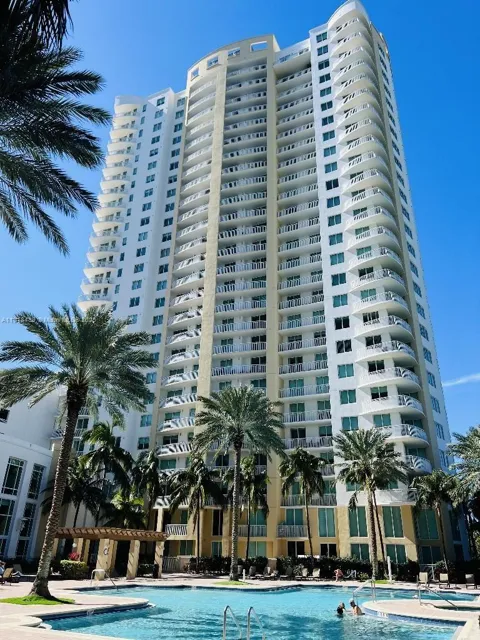 1745 E Hallandale Beach Blvd #1807W