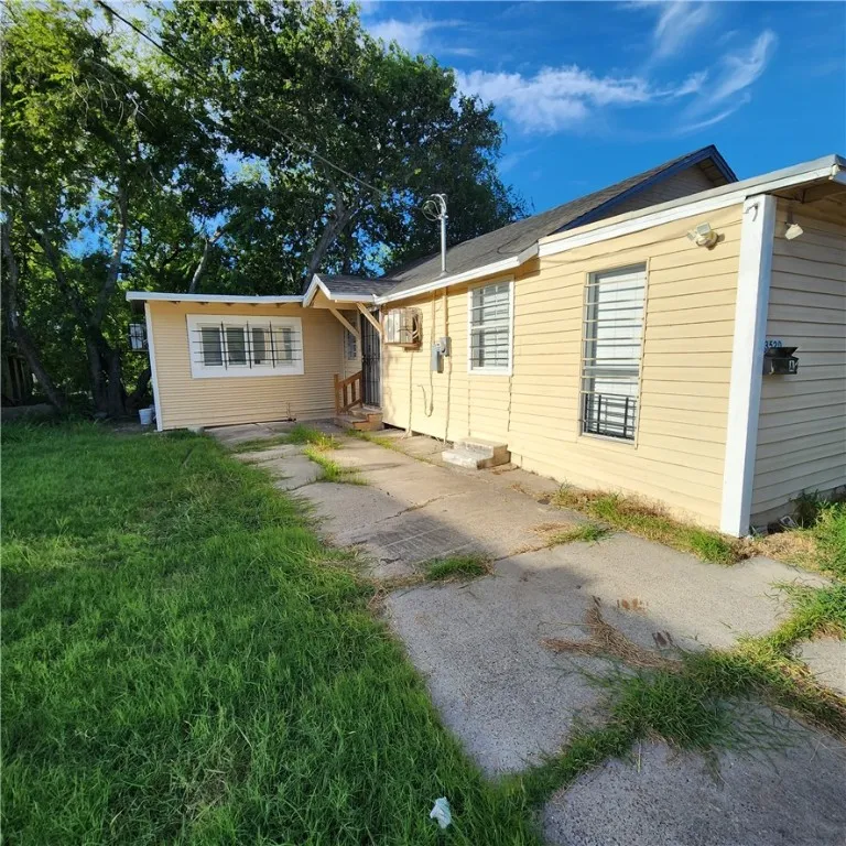 3520 Lou Street Corpus Christi, TX 78405
