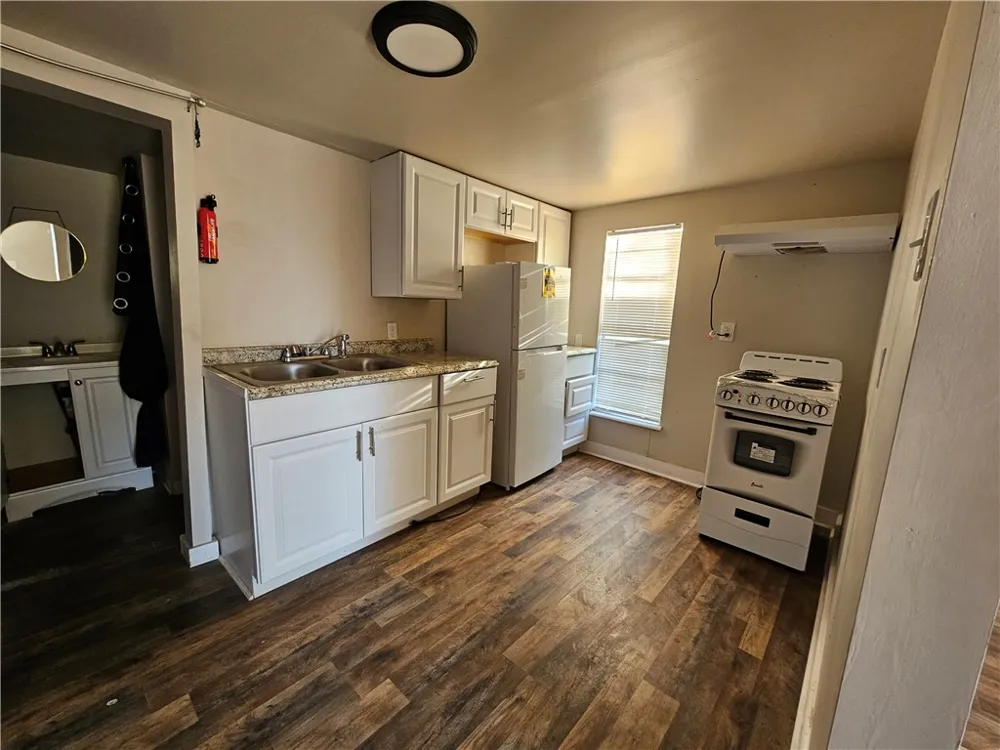 3520 Lou Street Corpus Christi, TX 78405