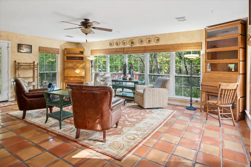 813 shady Lane Southlake, TX 76092