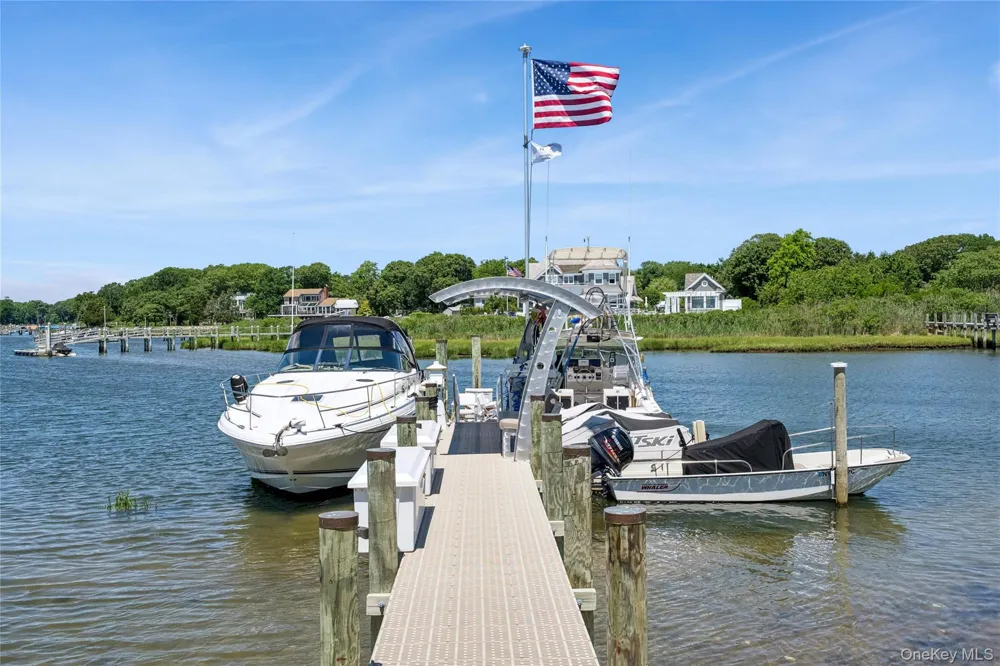 610 Park Avenue Mattituck, NY 11952