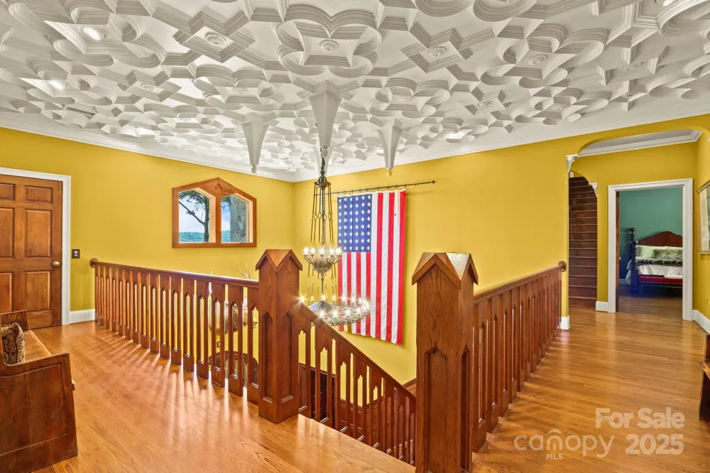 5742 NC Highway 194 S Banner Elk, NC 28604