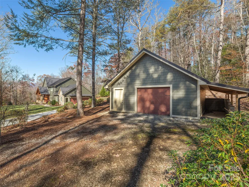 2514 Oakdale Road Old Fort, NC 28762