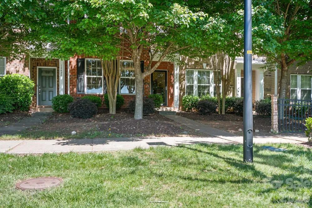 18478 W Catawba Avenue Cornelius, NC 28031