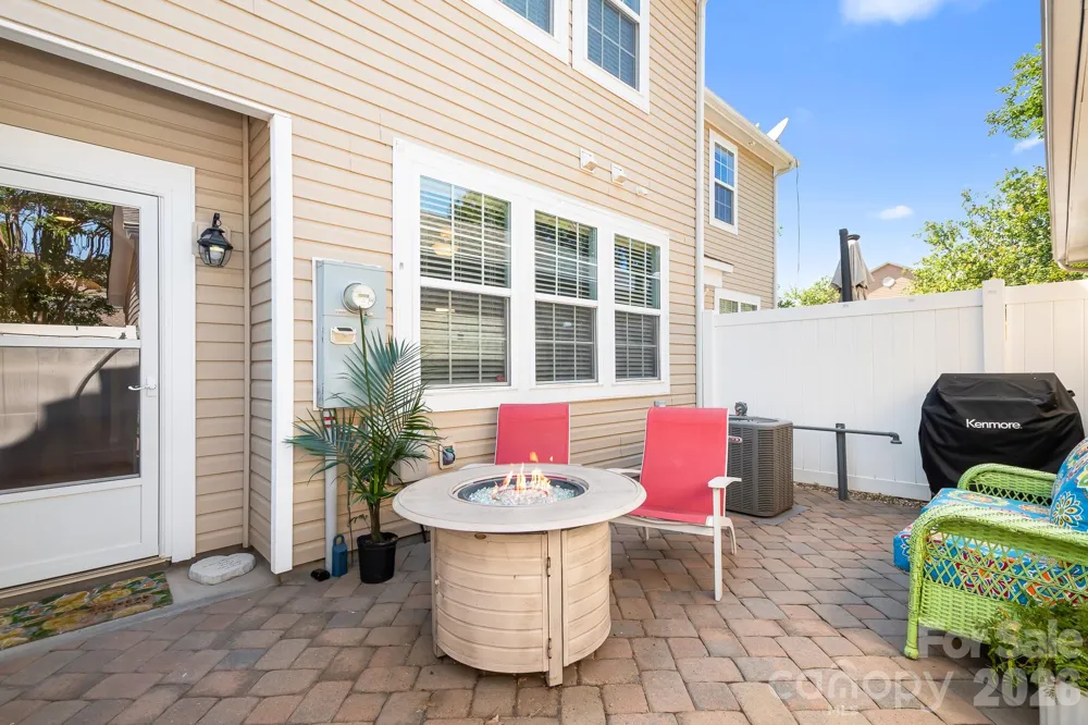 18478 W Catawba Avenue Cornelius, NC 28031