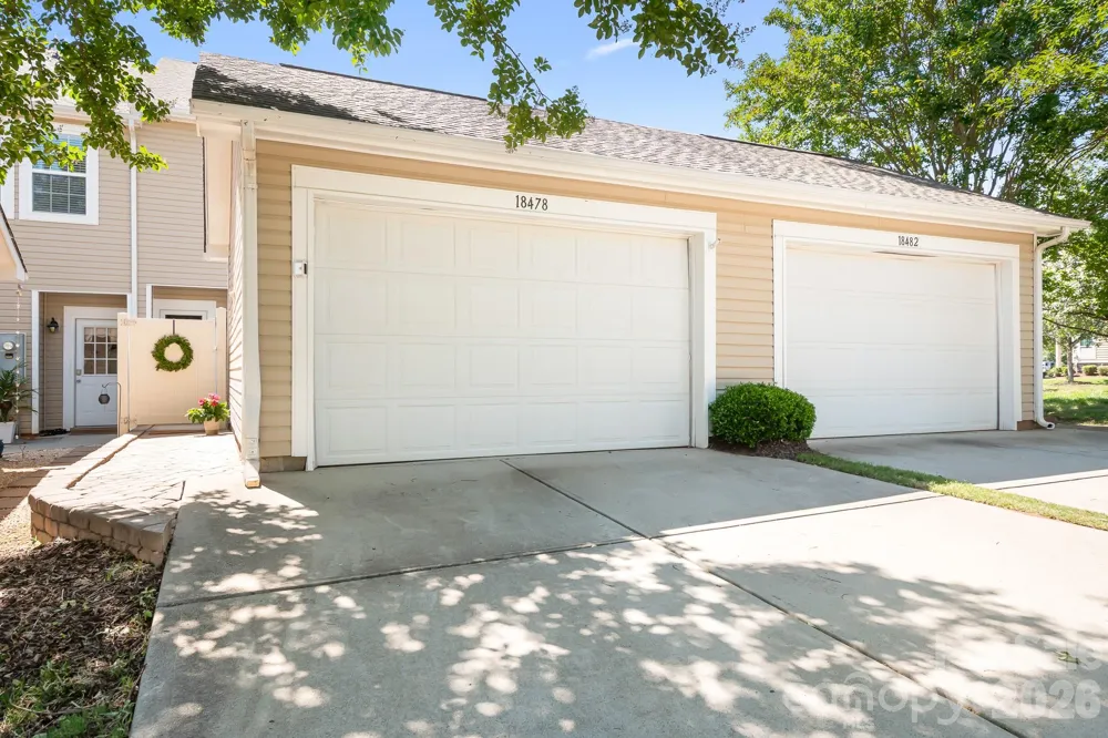 18478 W Catawba Avenue Cornelius, NC 28031