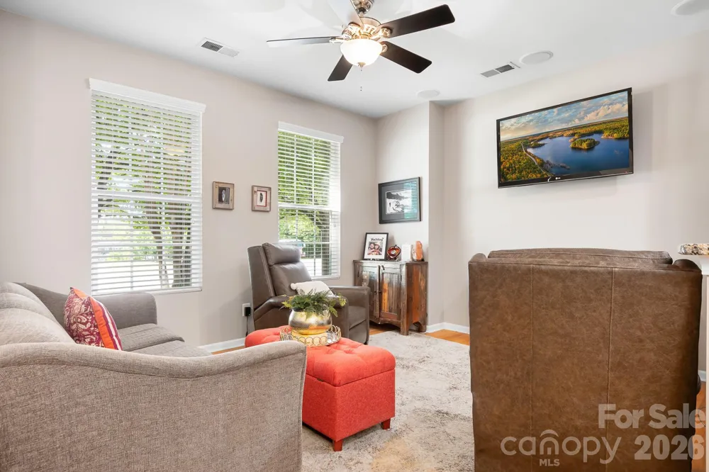 18478 W Catawba Avenue Cornelius, NC 28031