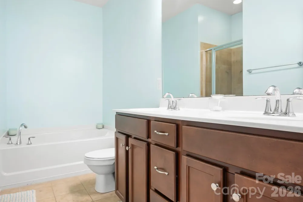 18478 W Catawba Avenue Cornelius, NC 28031
