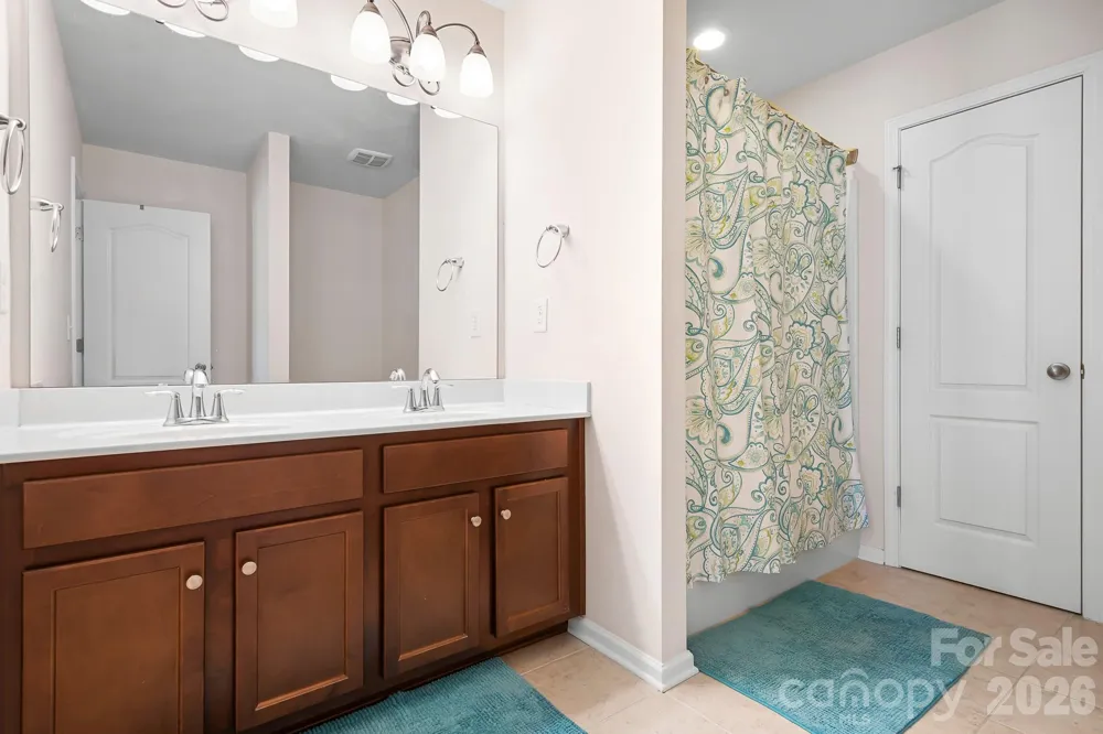 18478 W Catawba Avenue Cornelius, NC 28031