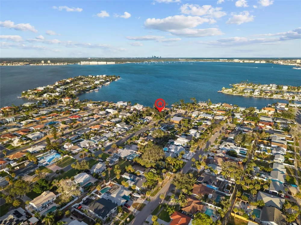 284 44TH AVENUE St Pete Beach, FL 33706