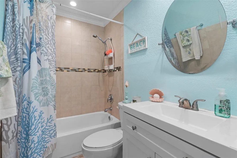 284 44TH AVENUE St Pete Beach, FL 33706