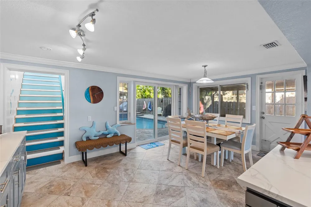 284 44TH AVENUE St Pete Beach, FL 33706