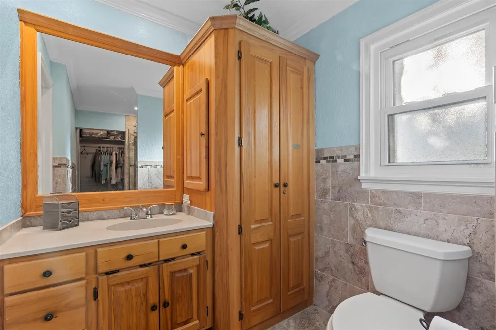 284 44TH AVENUE St Pete Beach, FL 33706