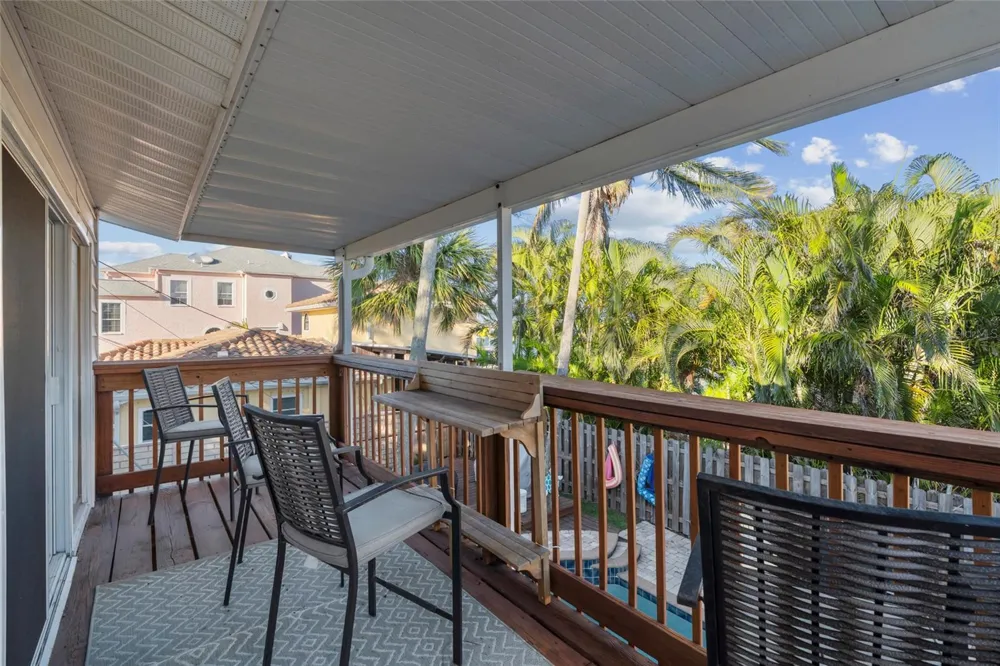 284 44TH AVENUE St Pete Beach, FL 33706