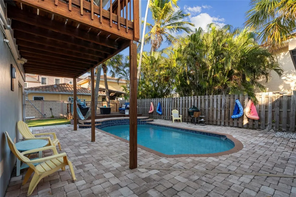 284 44TH AVENUE St Pete Beach, FL 33706