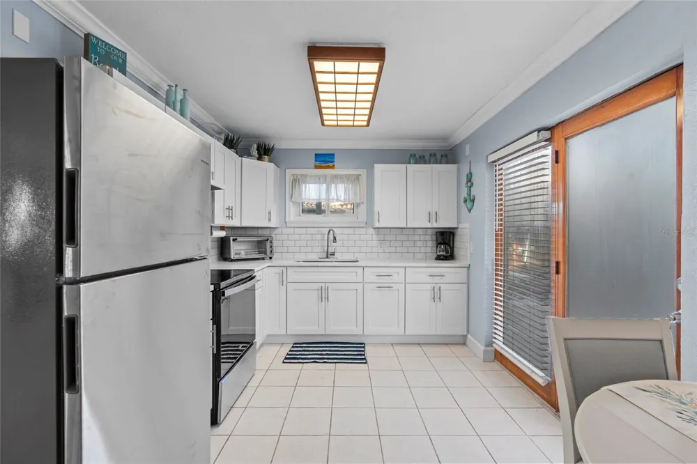 284 44TH AVENUE St Pete Beach, FL 33706