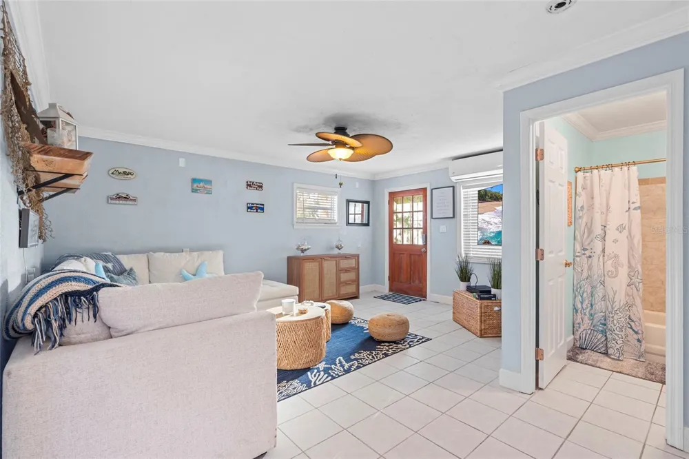 284 44TH AVENUE St Pete Beach, FL 33706