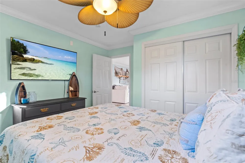 284 44TH AVENUE St Pete Beach, FL 33706