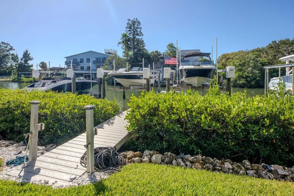 196 HAVEN BEACH DRIVE Indian Rocks Beach, FL 33785