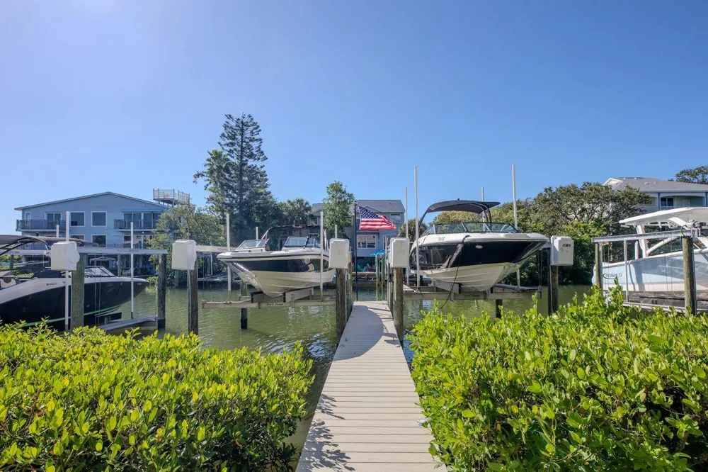 196 HAVEN BEACH DRIVE Indian Rocks Beach, FL 33785