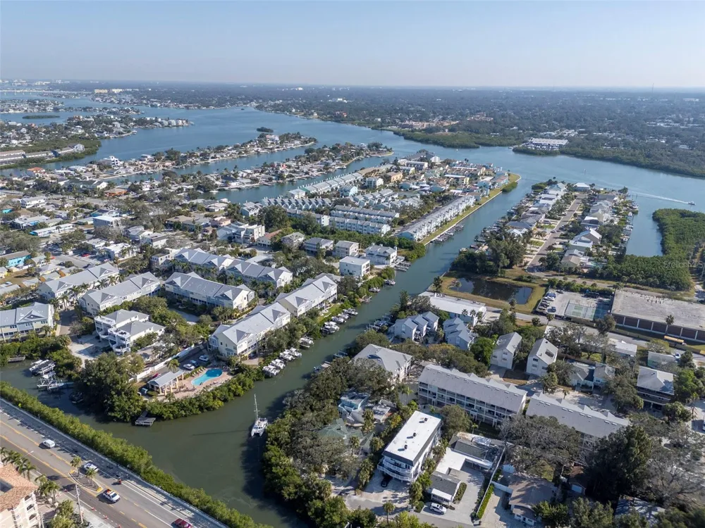 196 HAVEN BEACH DRIVE Indian Rocks Beach, FL 33785