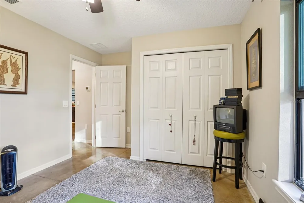 13400 COUNTY ROAD 450 Umatilla, FL 32784