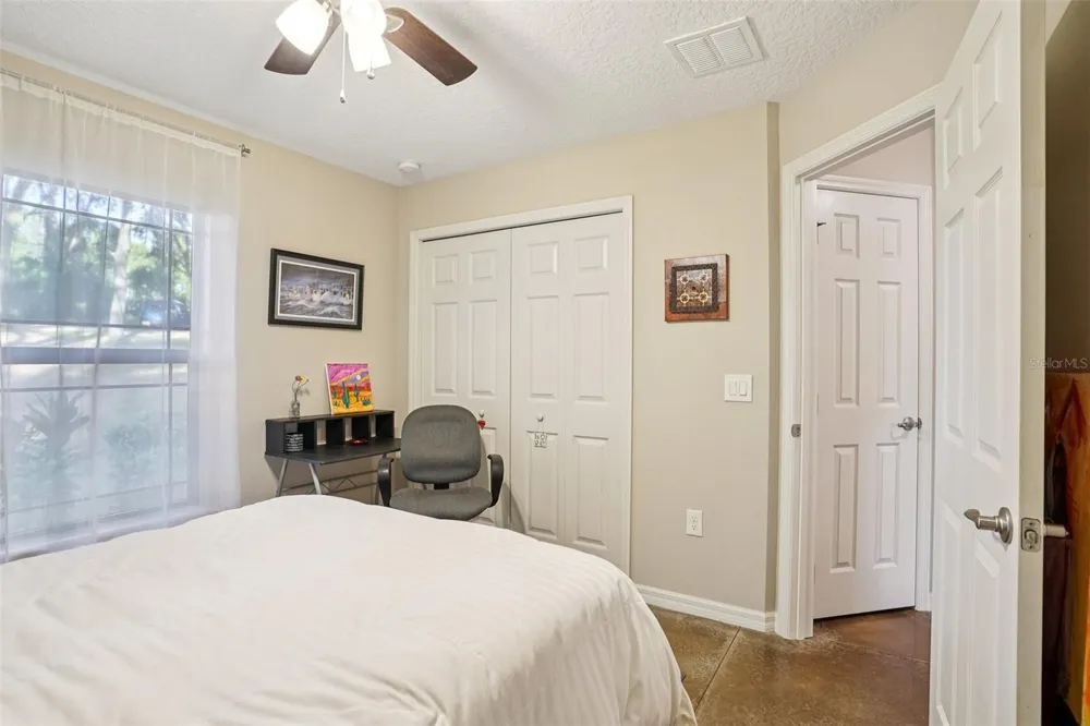 13400 COUNTY ROAD 450 Umatilla, FL 32784