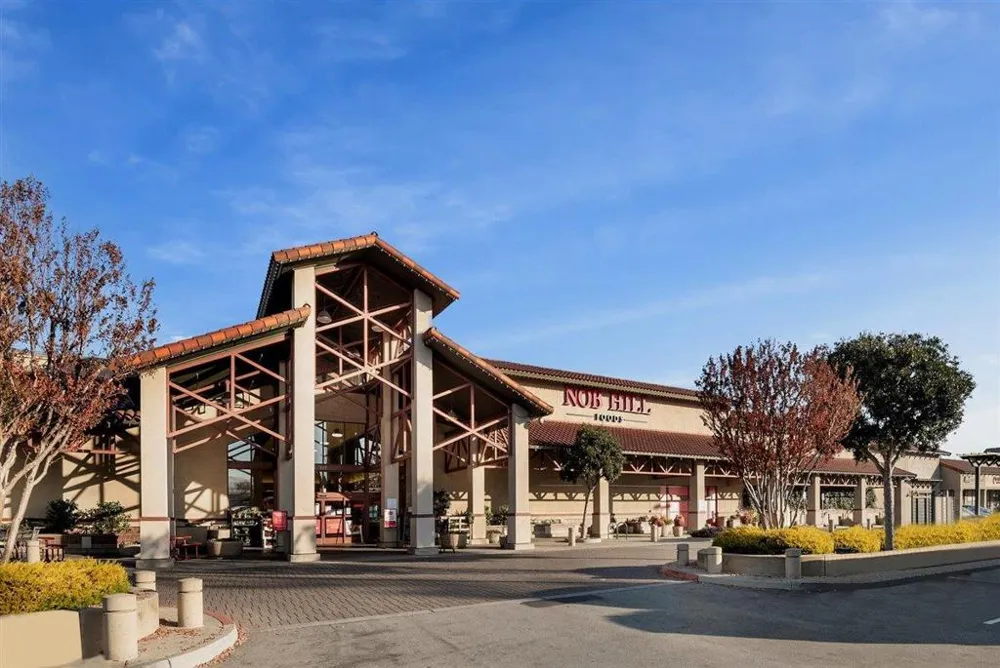 7610 Miller Avenue Gilroy, CA 95020