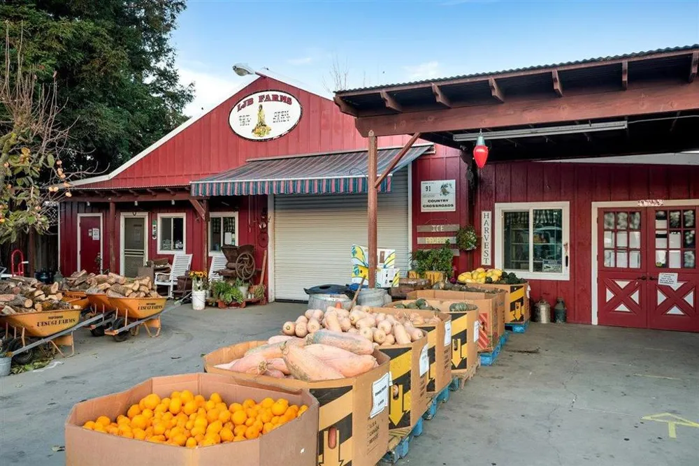 7610 Miller Avenue Gilroy, CA 95020