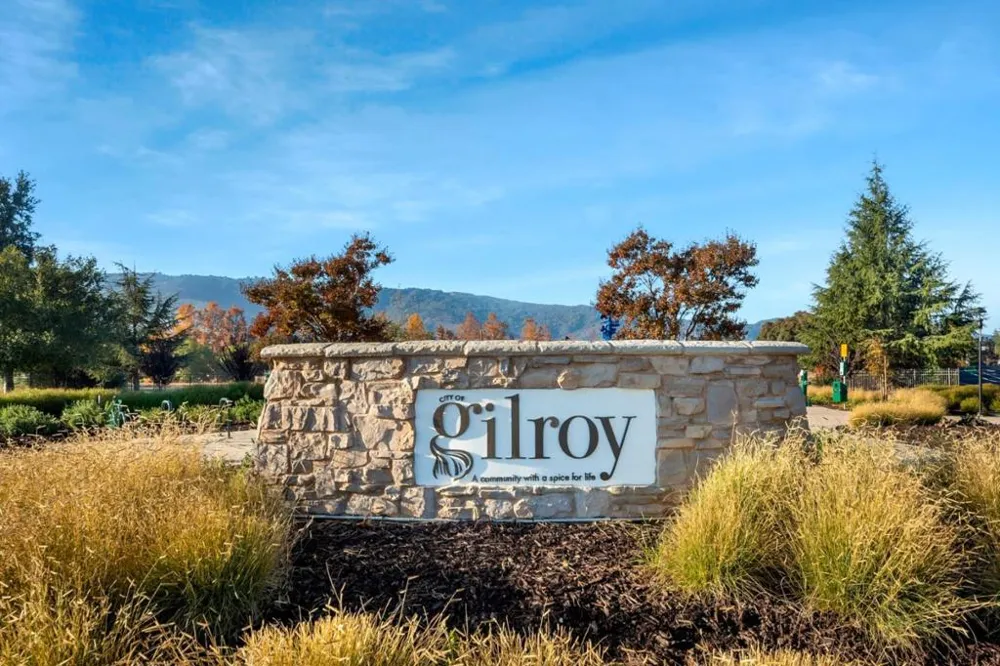 7610 Miller Avenue Gilroy, CA 95020