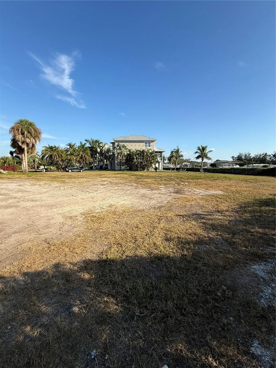 5523 2ND AVENUE CIRCLE W Palmetto, FL 34221