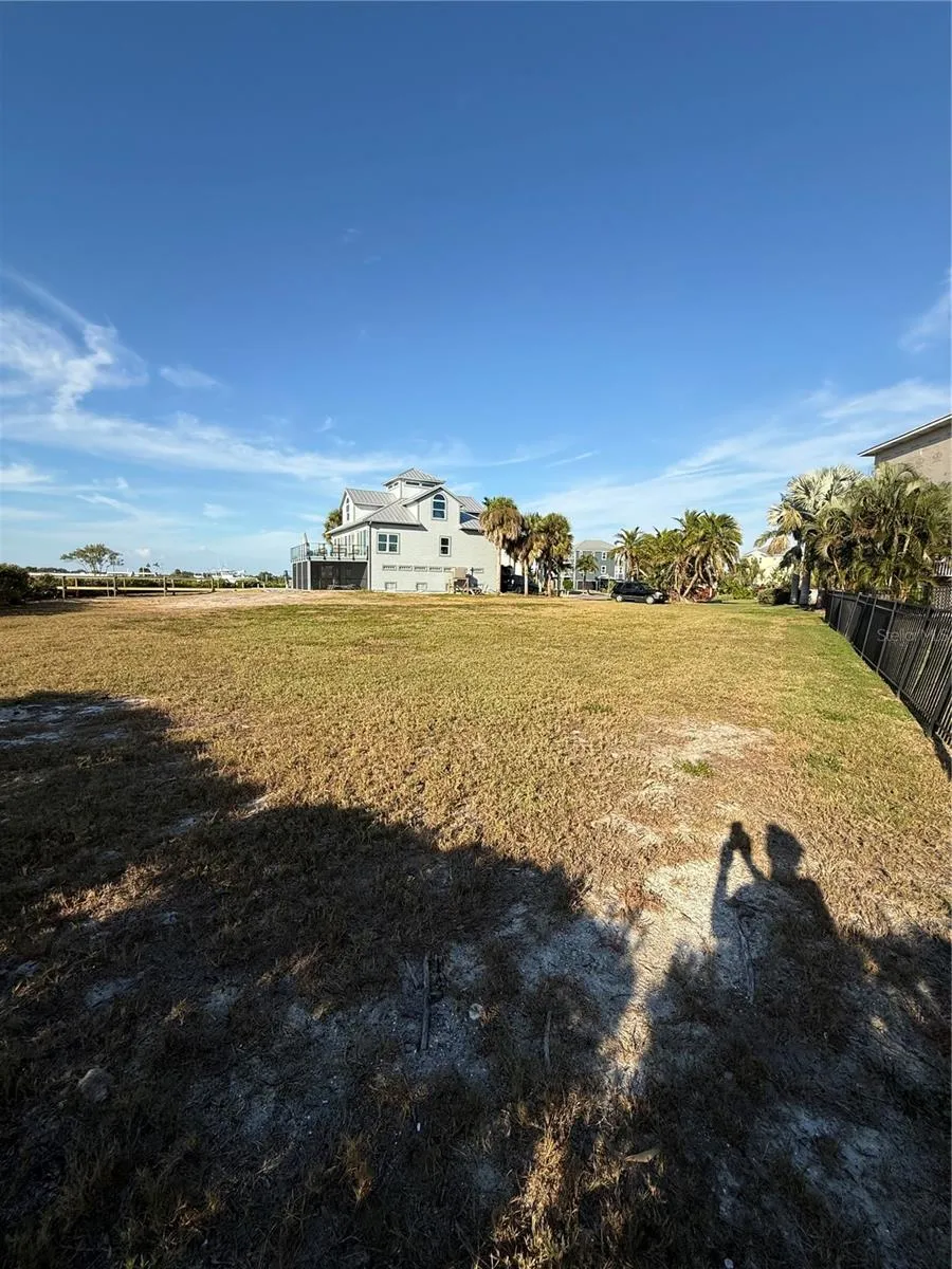 5523 2ND AVENUE CIRCLE W Palmetto, FL 34221